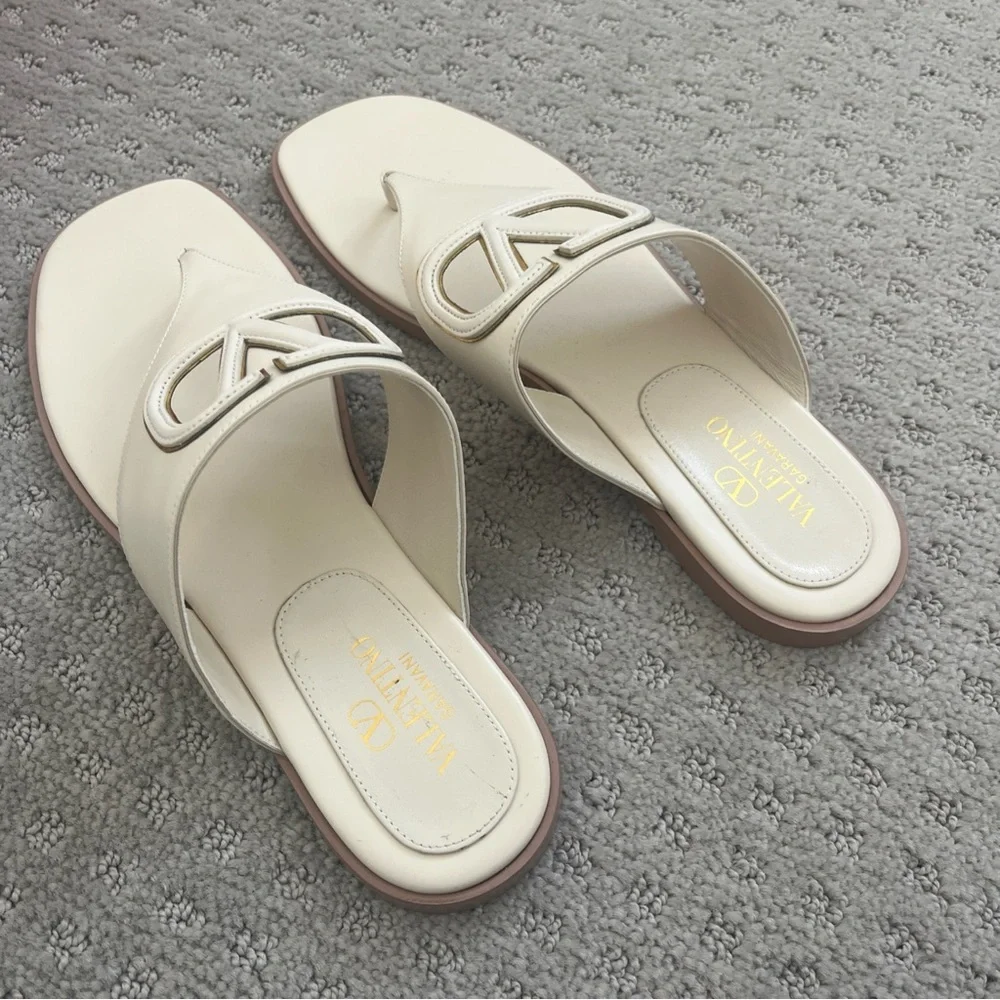 Valentino Garavani Ivory Sandals with Gold Logo - Picture 6 of 10